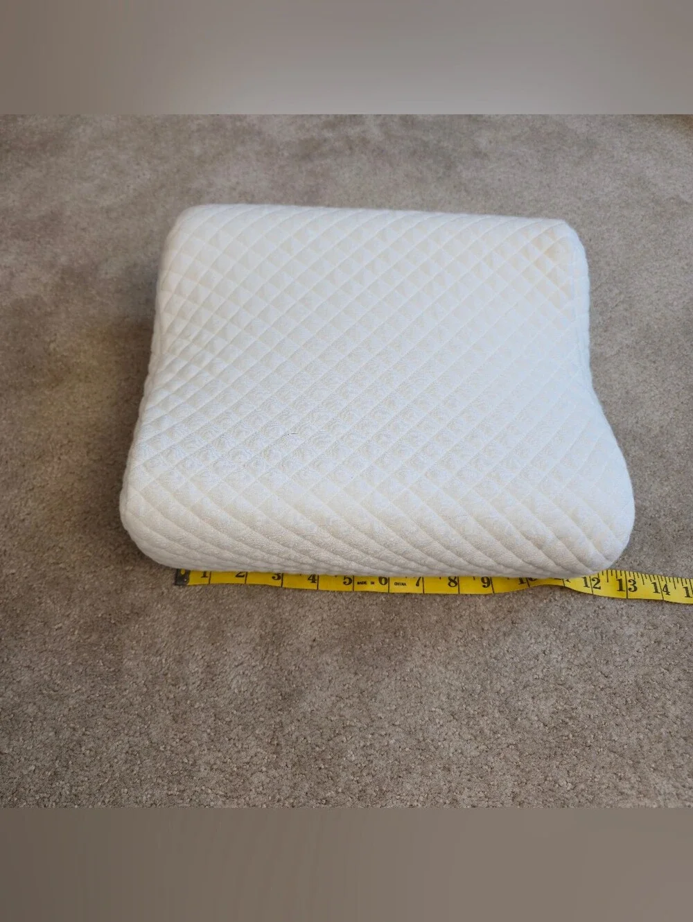 AEROMAX travel contour memory foam Neck Pillow
